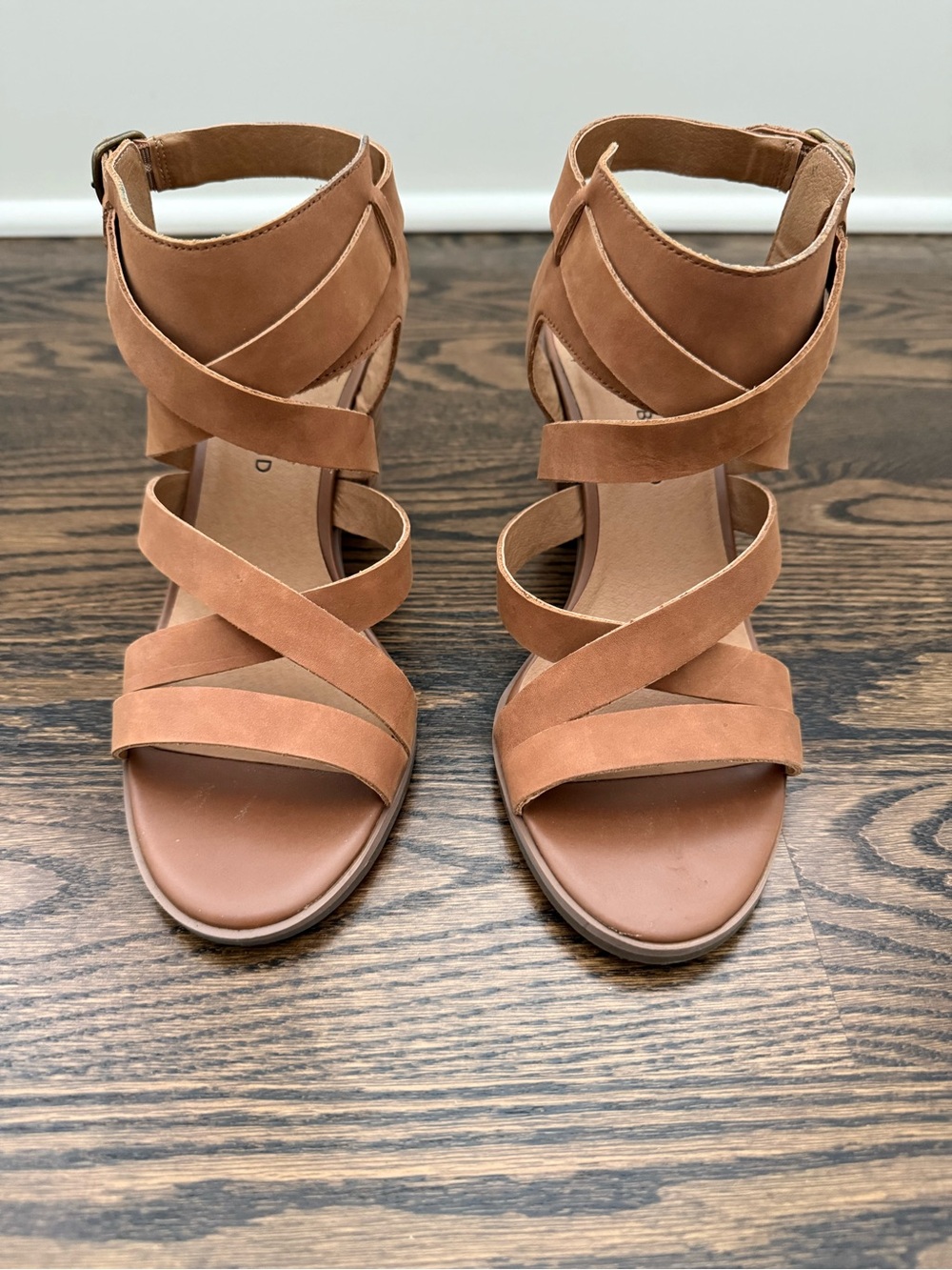 Lucky Brand Tan Strappy Crisscross Heeled Sandals